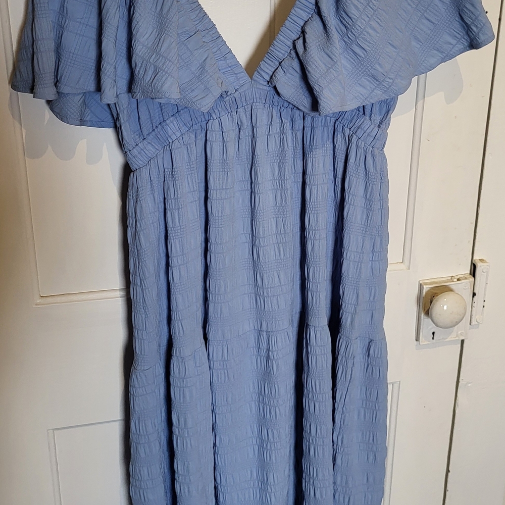 Elegant Blue Maxi Dress - Picture 2 of 3